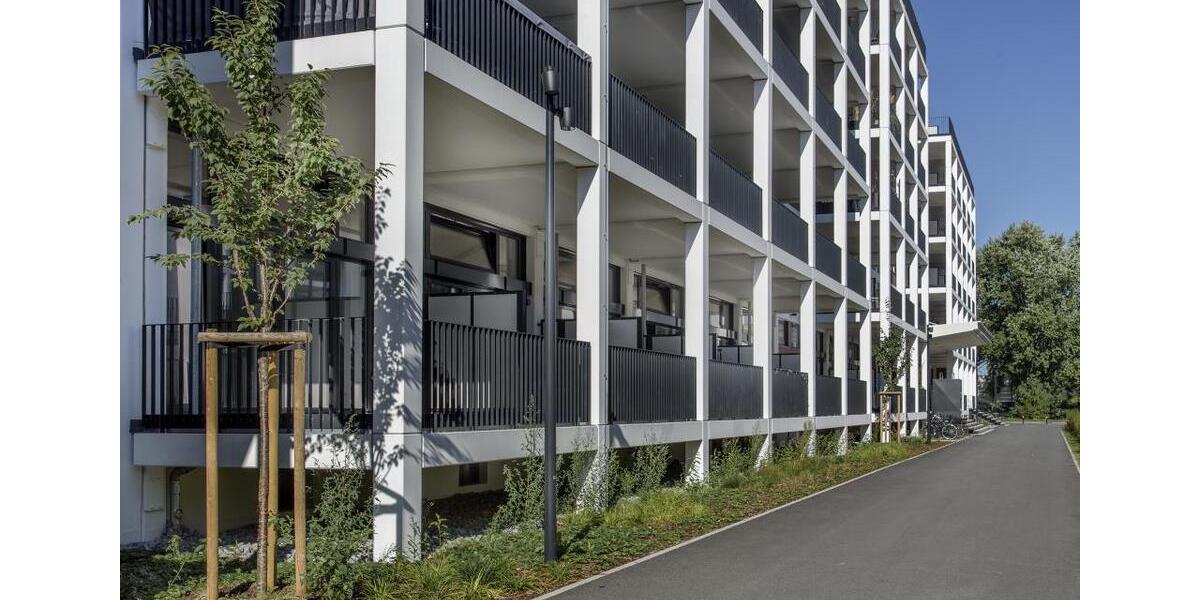 Etagenwohnung Bremen Häfen - 2 Zimmer, 101 m&sup2;, 1.189&euro; | Angebot:23705581