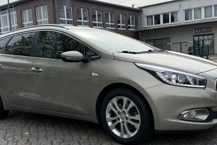Kia ceed Sportswagon 228.400 km 4.990 &euro; Bremen 28329