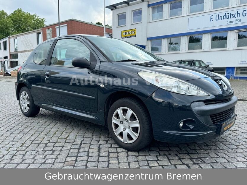 Peugeot 206 128.000 km 1.990 € Bremen 28207