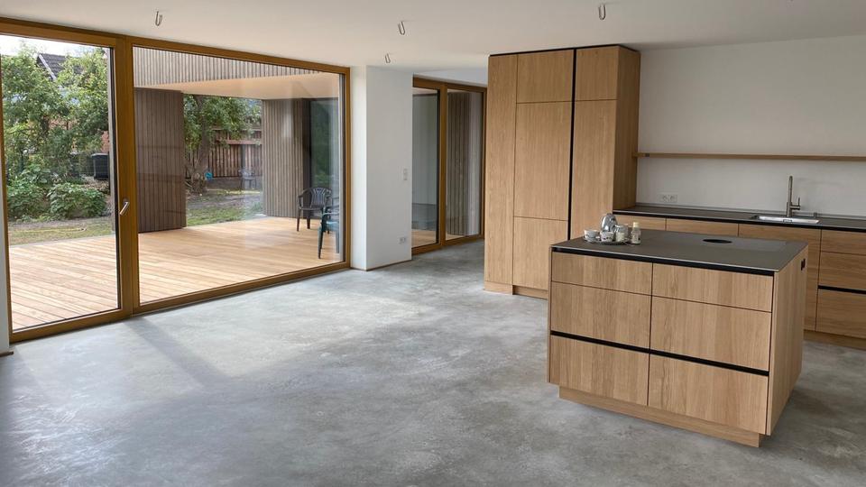 Einfamilienhaus Blender - 4 Zimmer, 200 m&sup2;, 2.590&euro; | Angebot:25646950