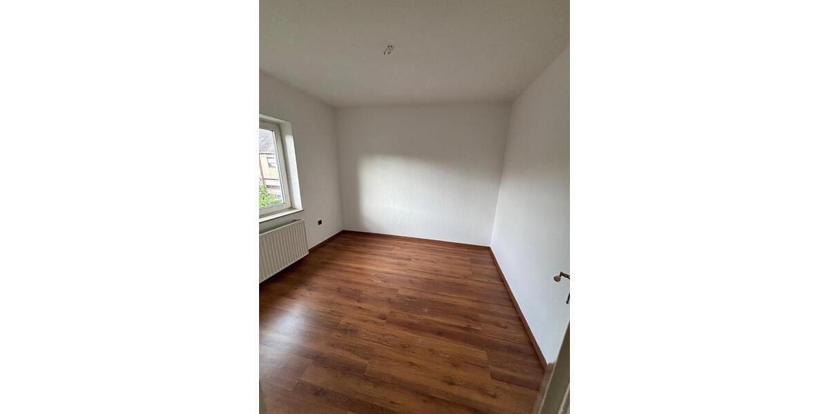Reihenhaus Bremen Hemelingen - 6 Zimmer, 120 m&sup2;, 269.000&euro; | Angebot:27184949