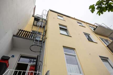Haus Bremen Burglesum - 9 Zimmer, 209 m&sup2;, 319.000&euro; | Angebot:27100769