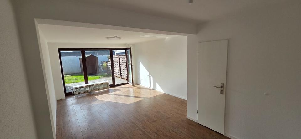 Einfamilienhaus Stuhr - 5 Zimmer, 110 m&sup2;, 295.000&euro; | Angebot:25395452