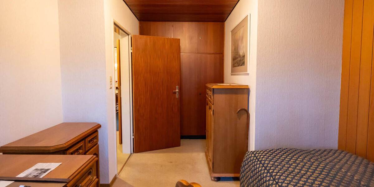 *** RIESEN ANWESEN im KNOTENPUNKT GANDERKESEE mit HALLE *** 6 zimmer