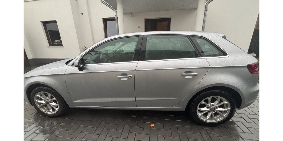 Audi A3 225.500 km 8.500 &euro; Delmenhorst 27749
