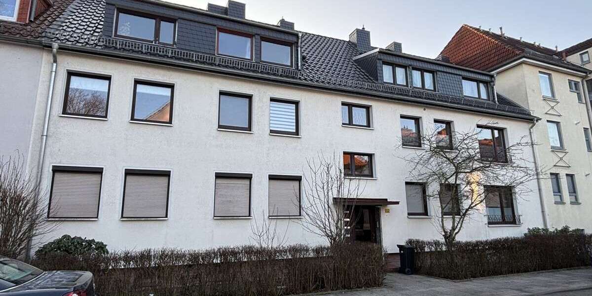 Etagenwohnung Bremen Neustadt - 4 Zimmer, 87 m&sup2;, 325.000&euro; | Angebot:24720096