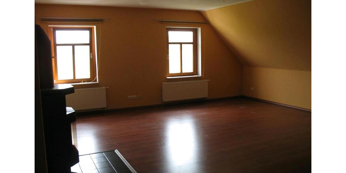 Etagenwohnung Weyhe - 4 Zimmer, 180 m&sup2;, 920&euro; | Angebot:25613383