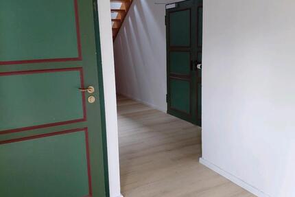 Haus Ganderkesee - 3 Zimmer, 120 m&sup2;, 800&euro; | Angebot:27610636