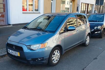 Mitsubishi Colt 119.000 km 4.800 € Bremen 28205