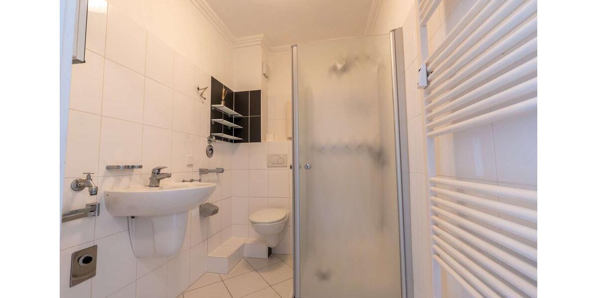 Etagenwohnung Bremen Schwachhausen - 3 Zimmer, 110 m&sup2;, 1.350&euro; | Angebot:26178311