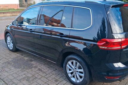 VW Touran 162.400 km 15.000 &euro; Syke 28875