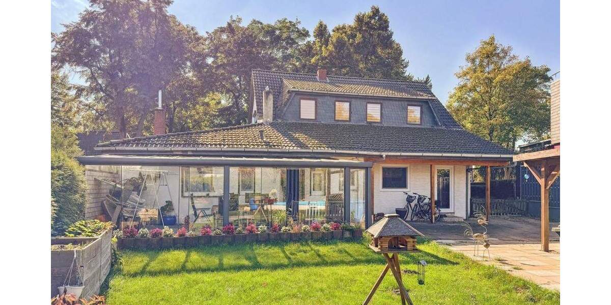 Mehrfamilienhaus, Wohnhaus Ritterhude - 7 Zimmer, 218 m&sup2;, 310.000&euro; | Angebot:25685803