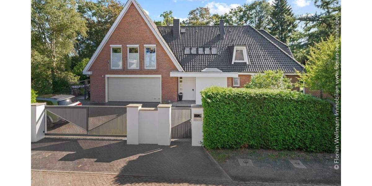 Einfamilienhaus Bremen Oberneuland - 8 Zimmer, 348 m&sup2;, 1.950.000&euro; | Angebot:25676177
