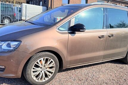 VW Sharan 216.000 km 7.999 &euro; Delmenhorst 27755