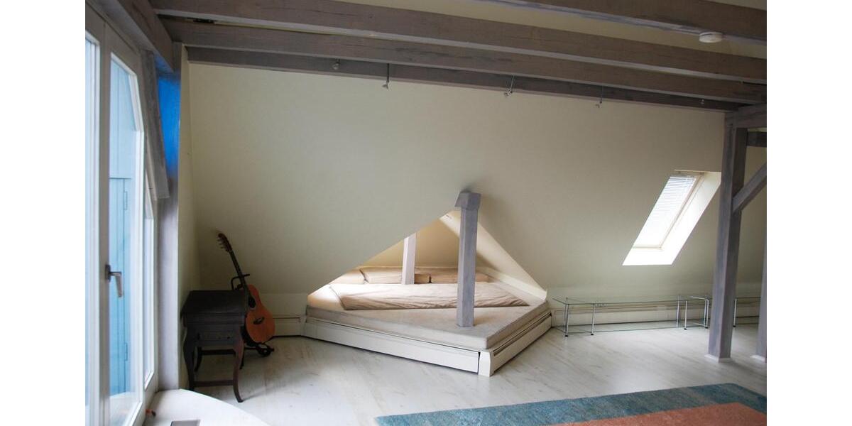 Exklusive möblierte Penthousewohnung am Osterdeich 2 zimmer