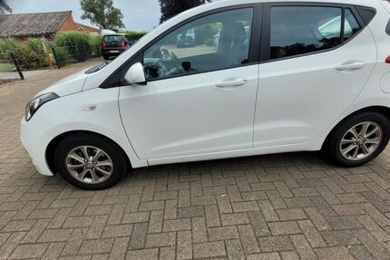 Hyundai i10 68.000 km 7.100 &euro; Thedinghausen 27321