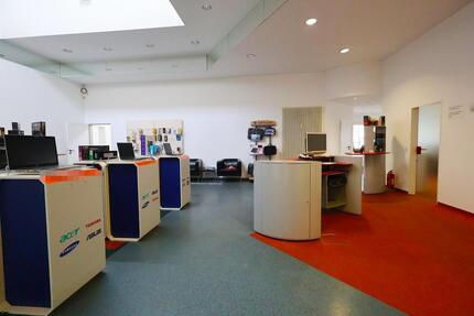 Büro und Lagergebäude in der Dortmunder Straße - Bremen zimmer