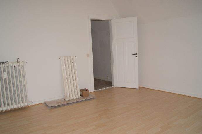 Etagenwohnung Bremen Schwachhausen - 4 Zimmer, 115 m&sup2;, 1.300&euro; | Angebot:26658618