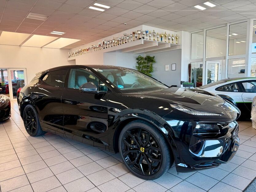 Lotus Eletre 17.458 km 108.850 € Stuhr-Bremen 28816