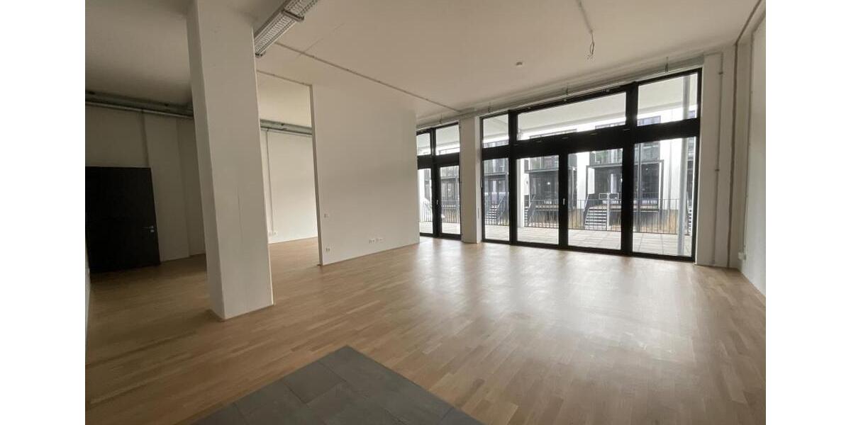 Erdgeschoßwohnung Bremen Häfen - 2 Zimmer, 108 m&sup2;, 1.289&euro; | Angebot:19746128