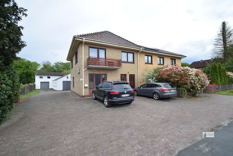Modernes Bürogebäude Möbliert mit großer Lagerhalle und Carport mit Stellplätzen - Gewerbeobjekt Stuhr / Seckenhausen Seckenhausen | Angebot:26844641
