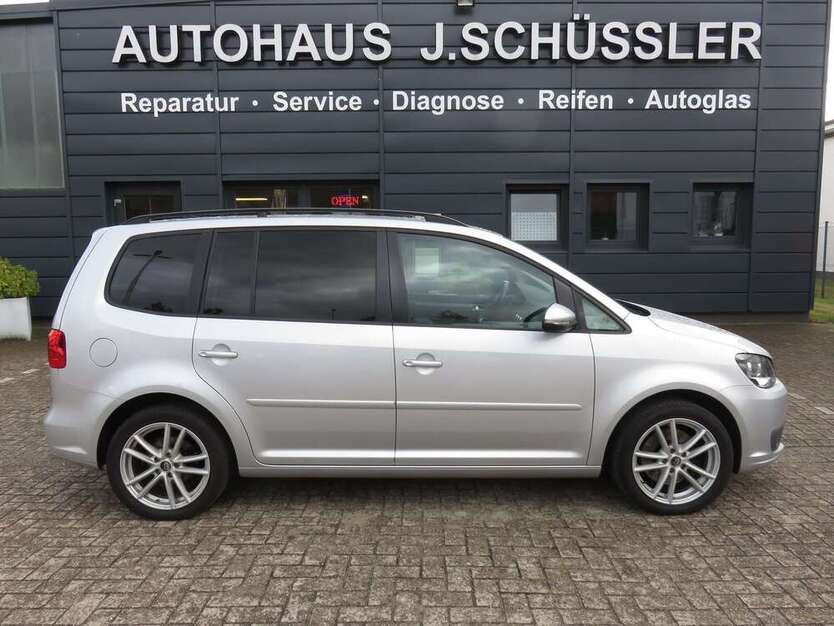 VW Touran 139.000 km 9.950 € Delmenhorst 27753