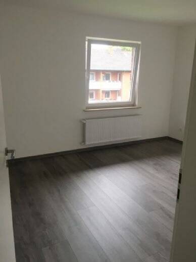 Etagenwohnung Lemwerder - 4 Zimmer, 74 m&sup2;, 600&euro; | Angebot:25728914