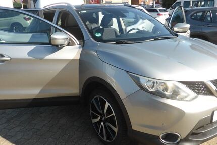 Nissan Qashqai 30.579 km 15.990 € Delmenhorst 27749