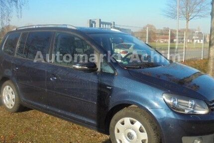 VW Touran 220.000 km 8.950 &euro; Achim 28832