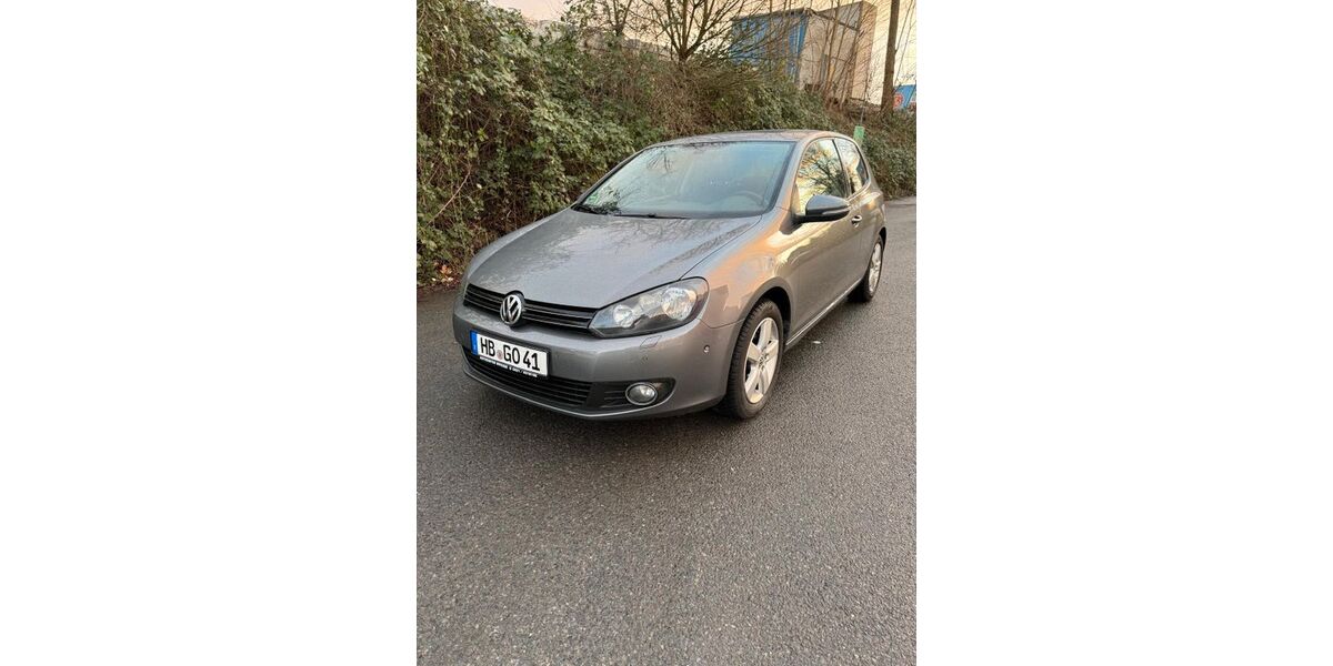 VW Golf 215.000 km 2.599 &euro; Bremen 28197