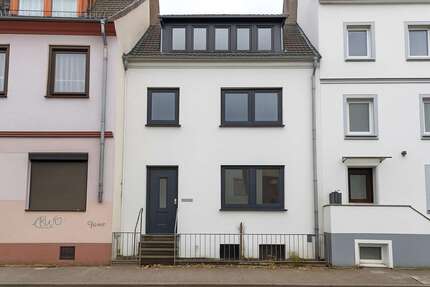 Haus Bremen / Woltmershausen Woltmershausen - 9 Zimmer, 228 m&sup2;, 569.000&euro; | Angebot:23402070