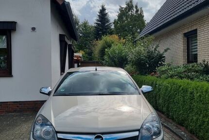 Opel Astra 215.442 km 1.800 € Delmenhorst 27753