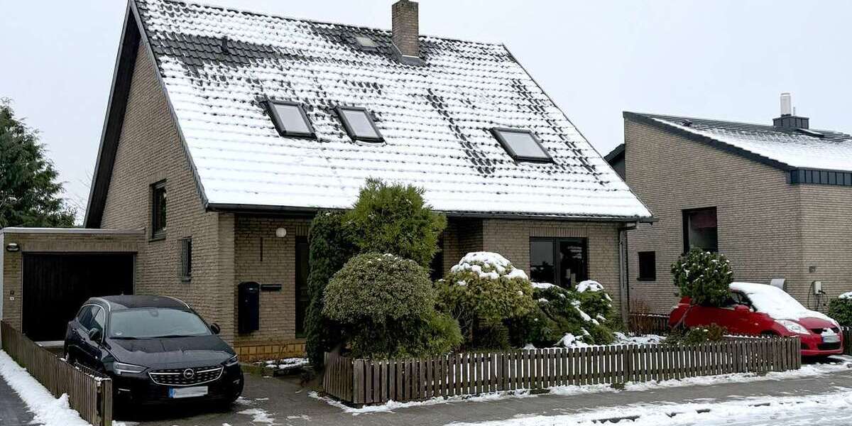 Einfamilienhaus Bremen Obervieland - 4 Zimmer, 169 m&sup2;, 1.450&euro; | Angebot:25327556