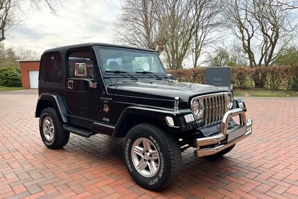 Jeep Wrangler 209.000 km 18.000 &euro; Beckeln 27243