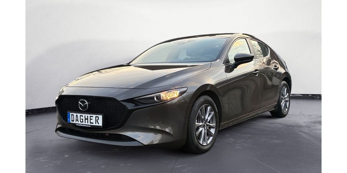 Mazda 3 9.250 km 21.650 &euro; Bremen 28207