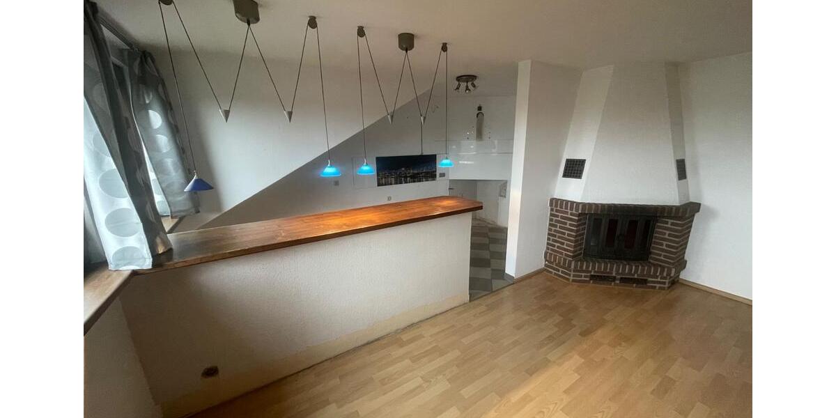 Dachgeschoßwohnung Bremen Häfen - 3 Zimmer, 72 m&sup2;, 198.000&euro; | Angebot:24553697