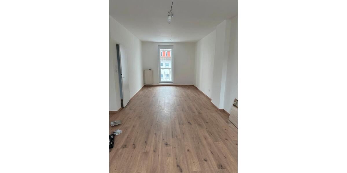 Etagenwohnung Bremen Huchting - 1 Zimmer, 92 m&sup2;, 1.050&euro; | Angebot:25179693