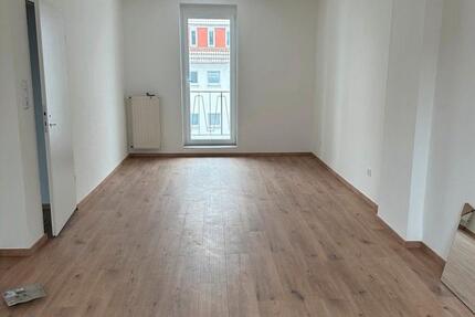 Wohnung Bremen Huchting - 1 Zimmer, 92 m&sup2;, 1.050&euro; | Angebot:25179693