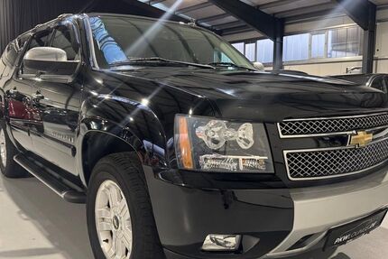 Chevrolet Suburban 147.000 km 31.500 &euro; Grasberg 28879