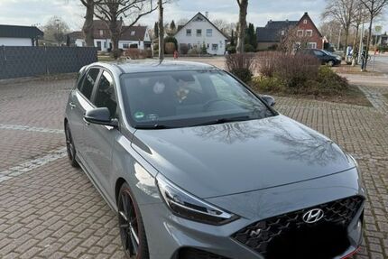 Hyundai i30 32.400 km 32.000 &euro; Ganderkesee 27777