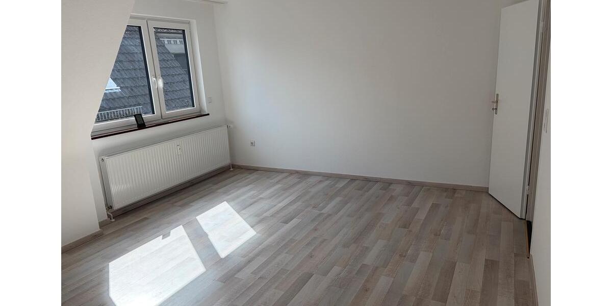 Etagenwohnung Bremen Neustadt - 3 Zimmer, 98 m&sup2;, 198.000&euro; | Angebot:26965482