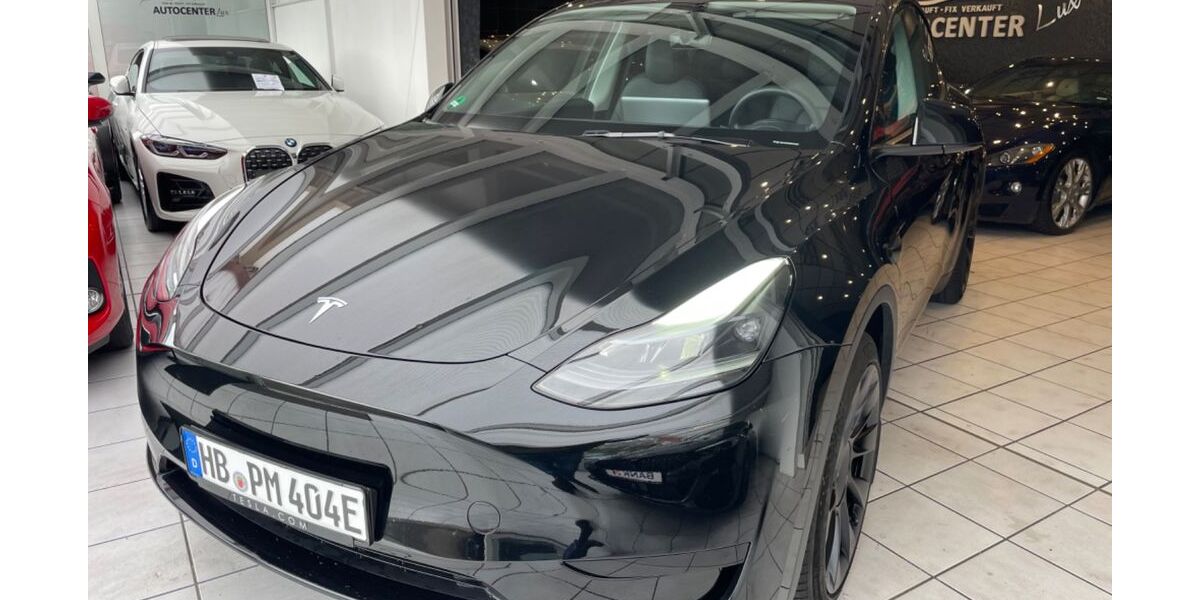 Tesla Model Y 49.500 km 33.499 &euro; Bremen 28201