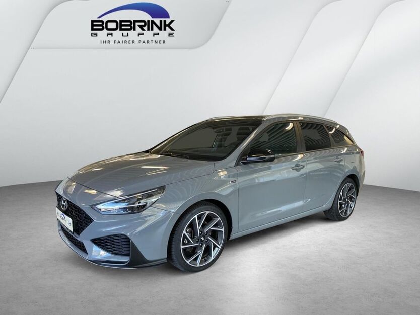 Hyundai i30 16.699 km 25.990 € Bremen 28757