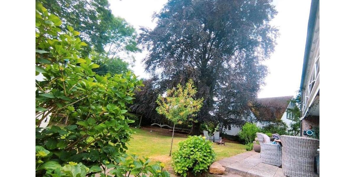Einfamilienhaus Bremen Oberneuland - 10 Zimmer, 260 m&sup2;, 899.900&euro; | Angebot:26903832