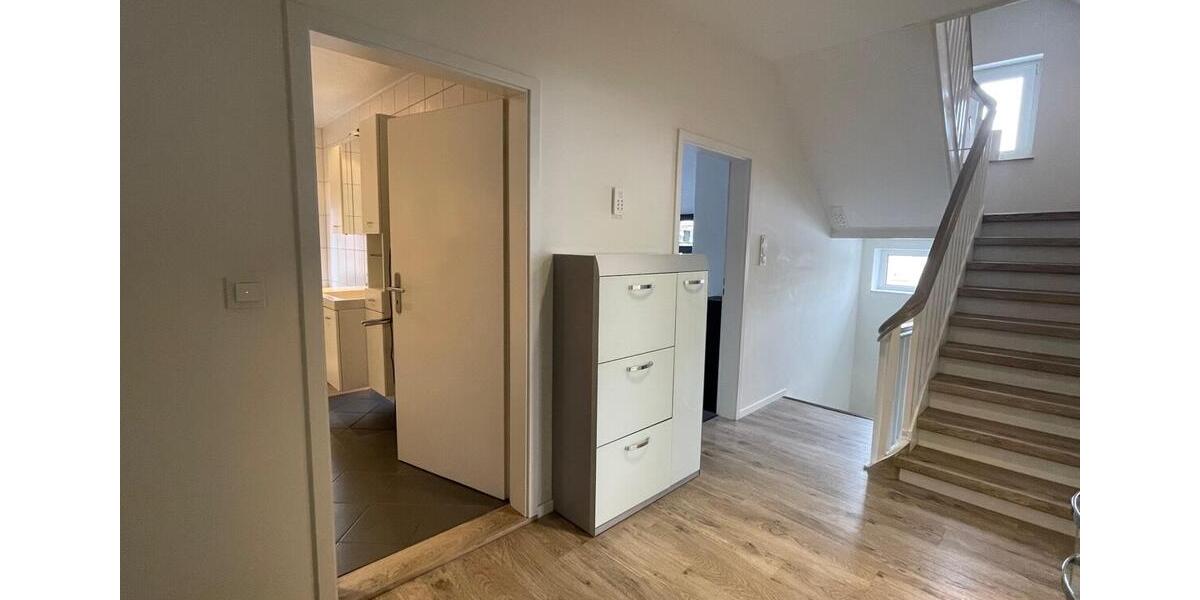 Etagenwohnung Osterholz-Scharmbeck Scharmbeck - 5 Zimmer, 136 m&sup2;, 1.200&euro; | Angebot:24793430