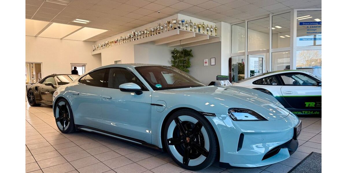 Porsche Taycan 6.478 km 118.850 &euro; Stuhr-Bremen 28816