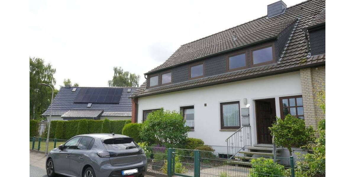 Etagenwohnung Bremen Mahndorf - 3 Zimmer, 90 m&sup2;, 985&euro; | Angebot:26887691