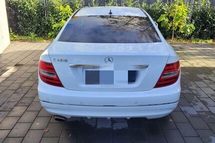 Mercedes C 200
