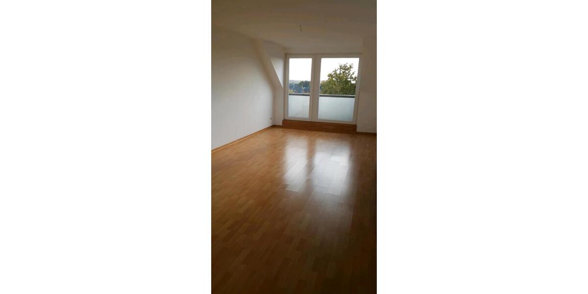 Dachgeschoßwohnung Ritterhude - 1 Zimmer, 45 m&sup2;, 450&euro; | Angebot:26221761
