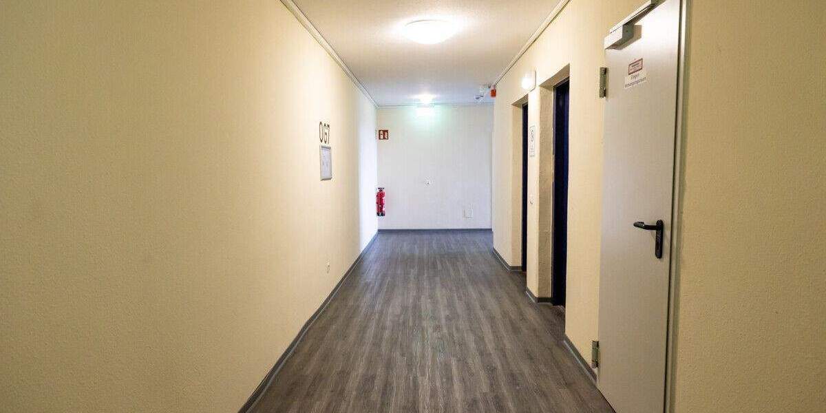Etagenwohnung Delmenhorst Deichhorst - 2 Zimmer, 74 m&sup2;, 84.000&euro; | Angebot:25228449